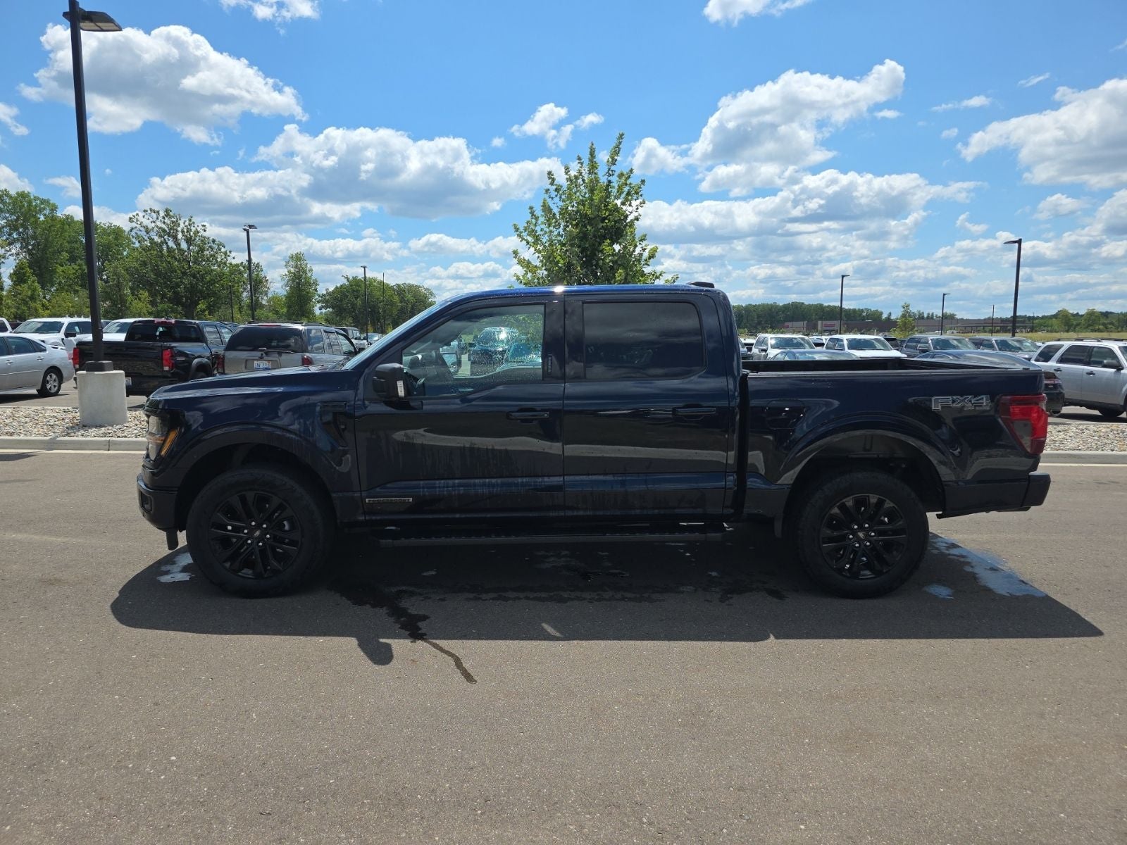 2024 Ford F-150 XLT 4X4