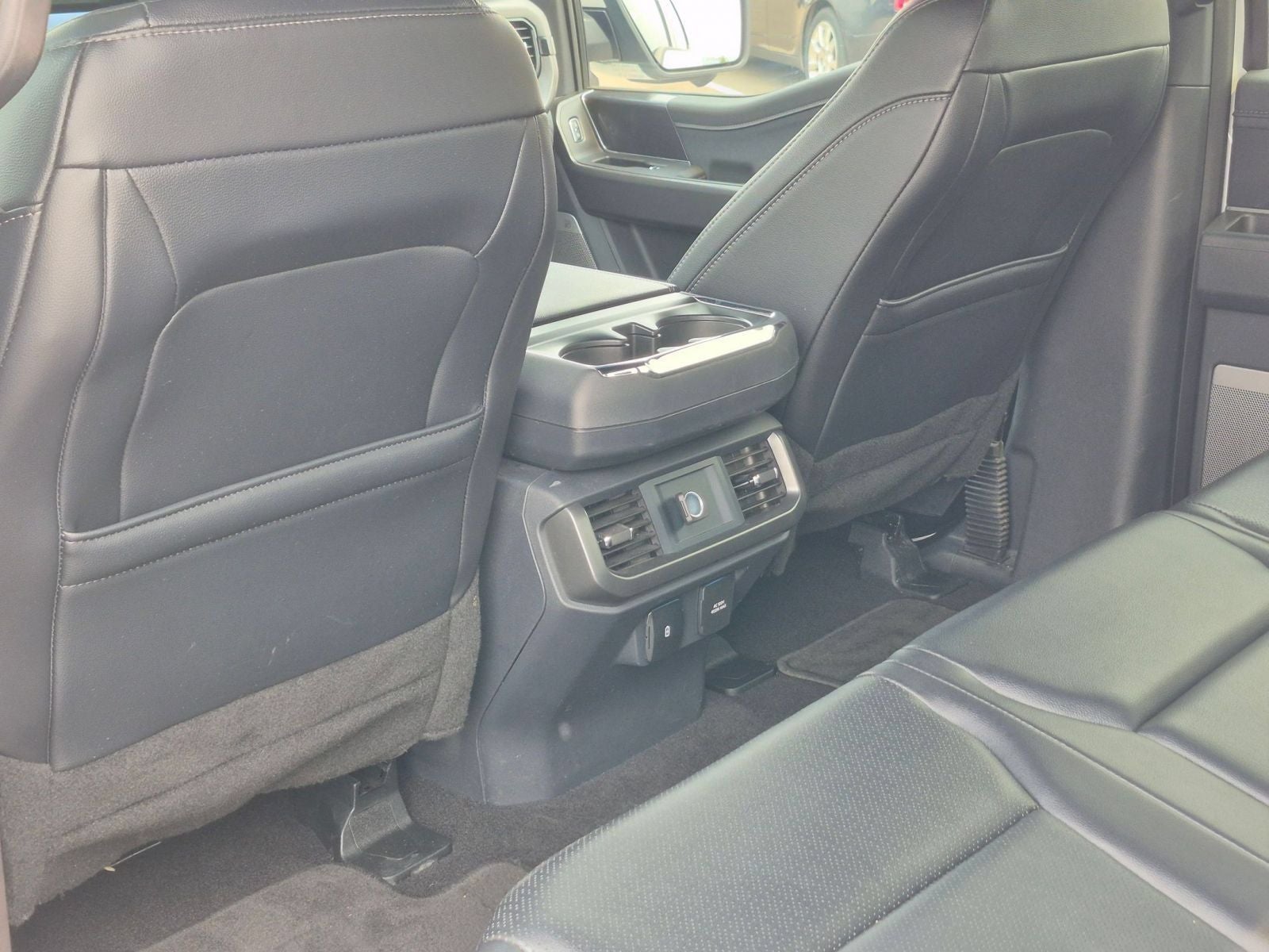 2024 Ford F-150 Lariat 4X4