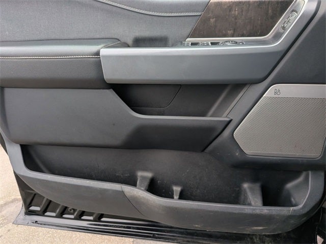 2022 Ford F-150 Lightning Lariat