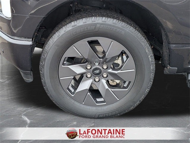 2022 Ford F-150 Lightning Lariat