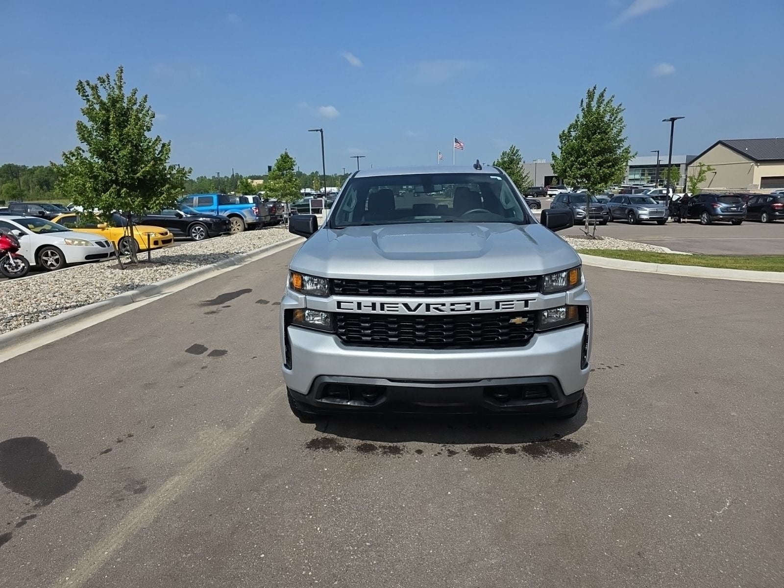 2020 Chevrolet Silverado 1500 Custom