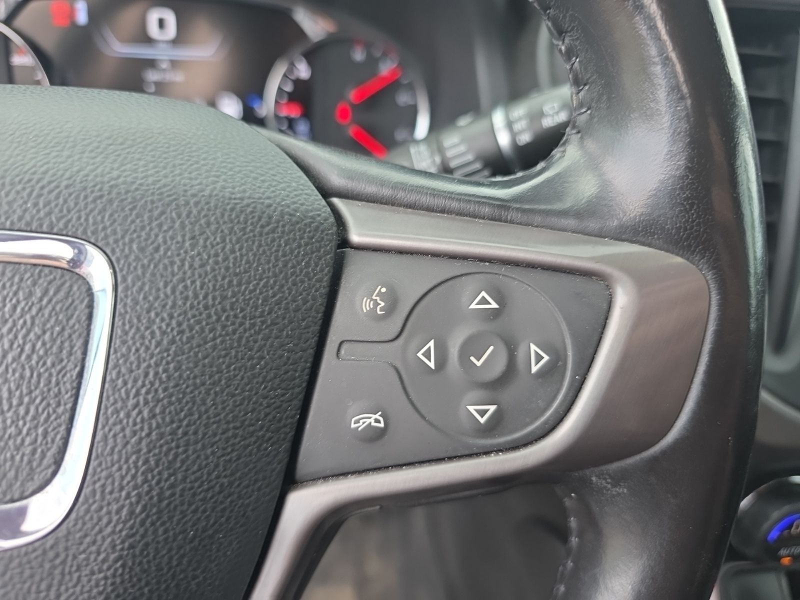 2021 GMC Acadia AT4