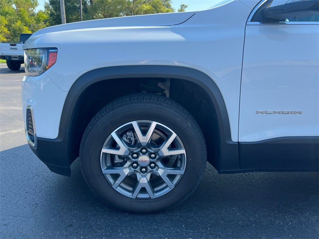 2023 GMC Acadia SLT