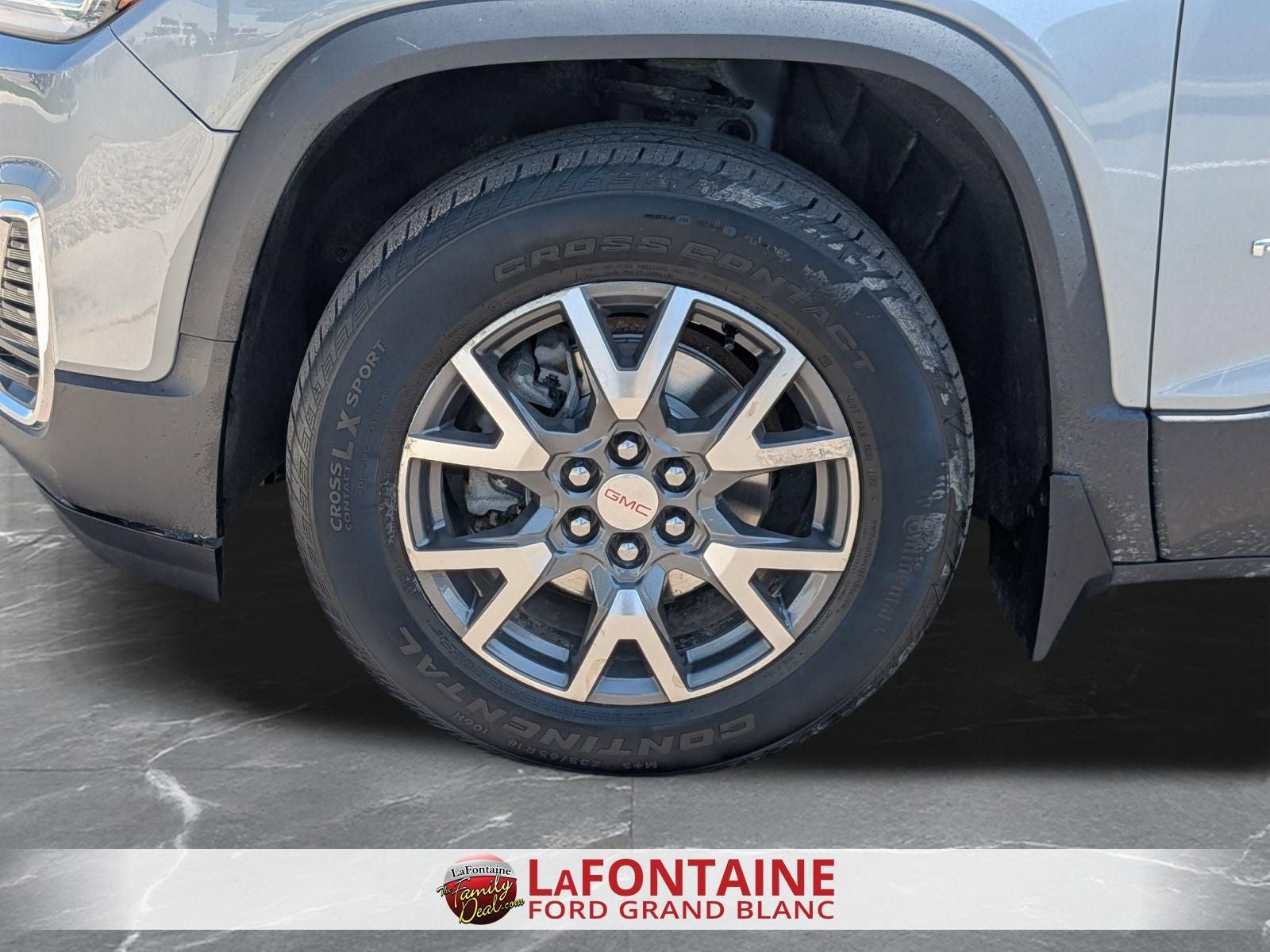 2023 GMC Acadia SLE