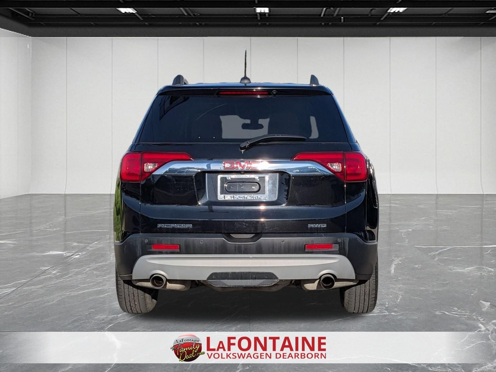2017 GMC Acadia SLE-2