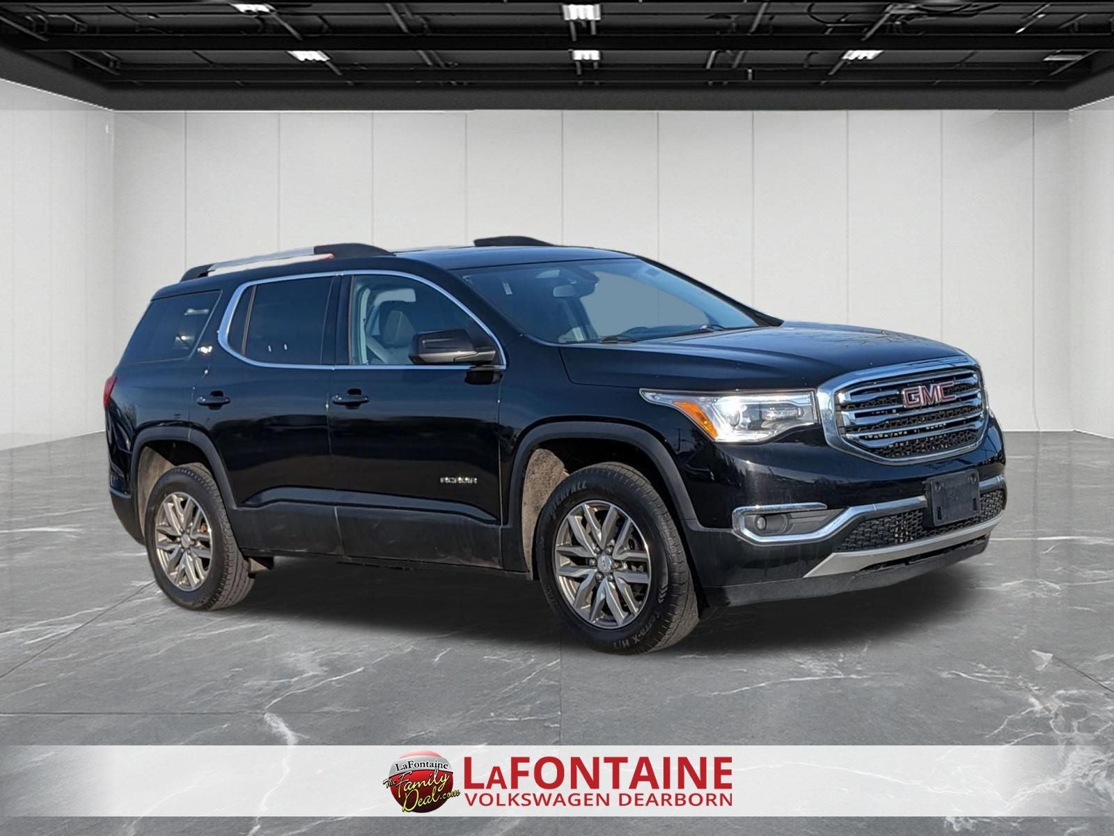 2017 GMC Acadia SLE-2