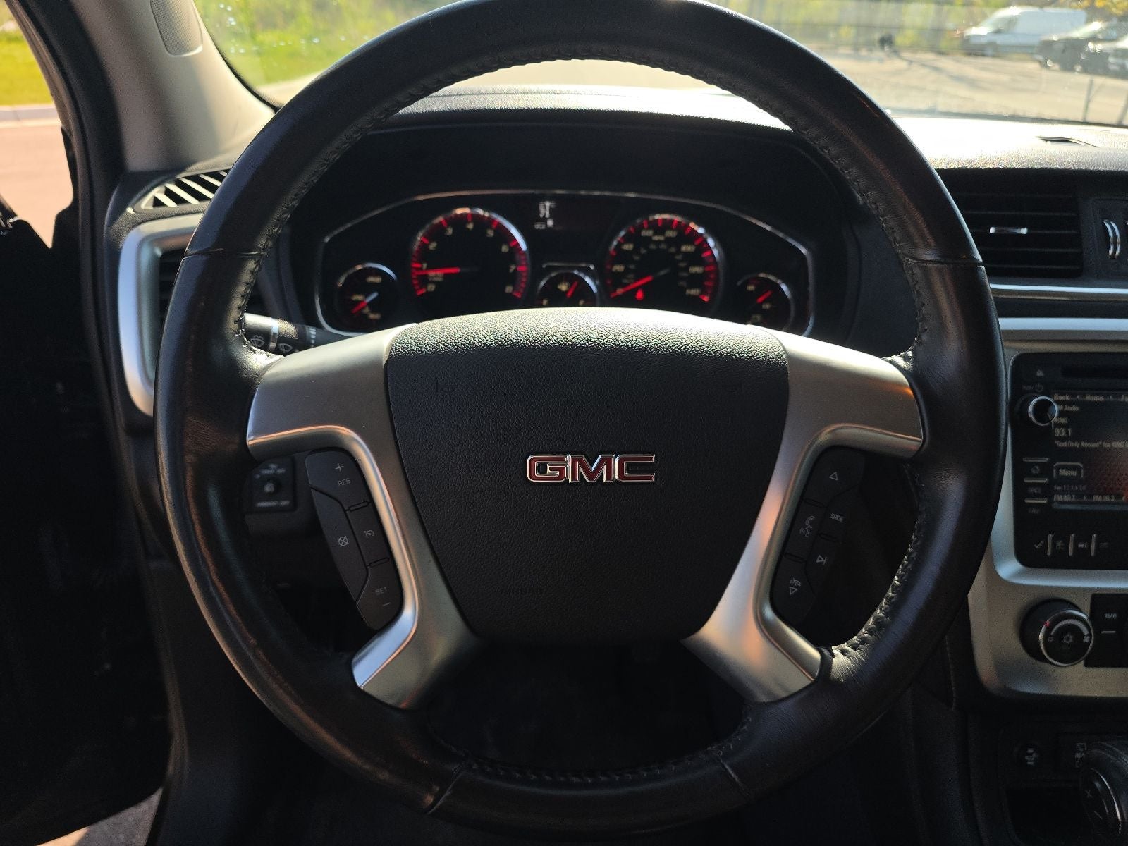 2016 GMC Acadia SLE-2