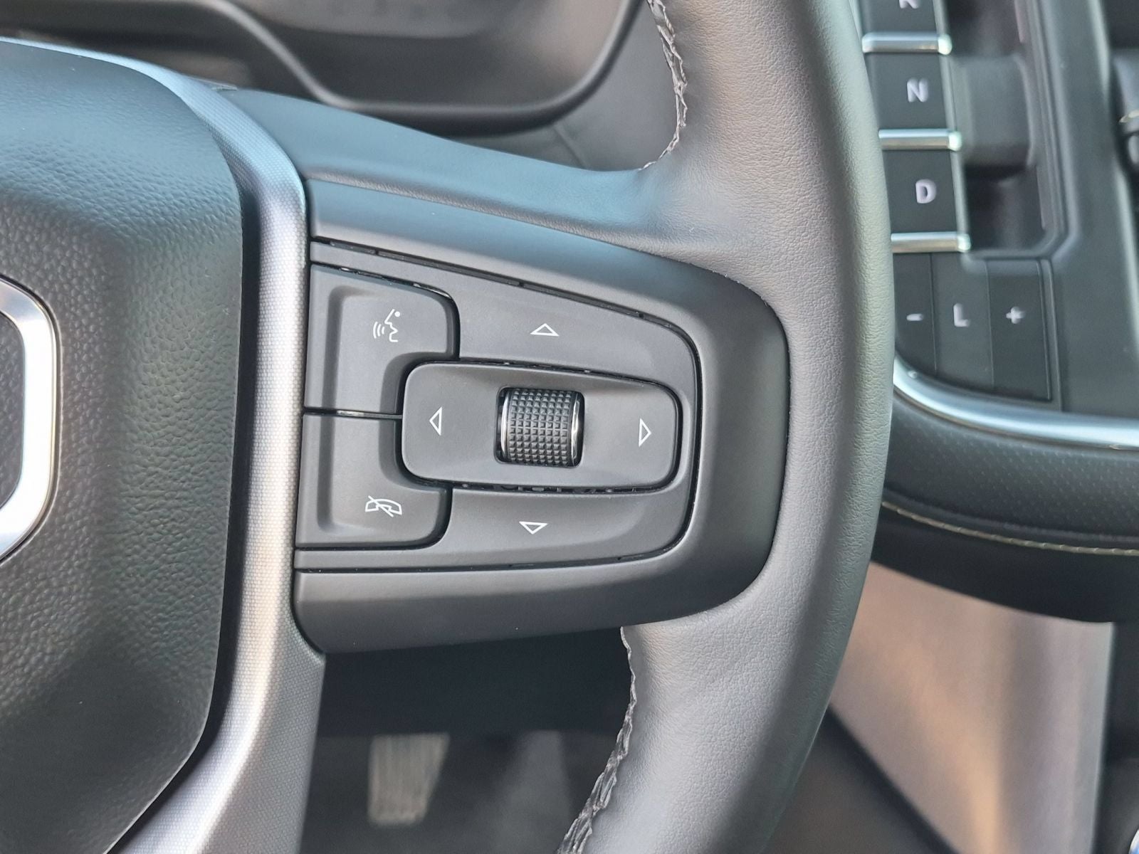 2024 GMC Yukon XL SLT 4WD