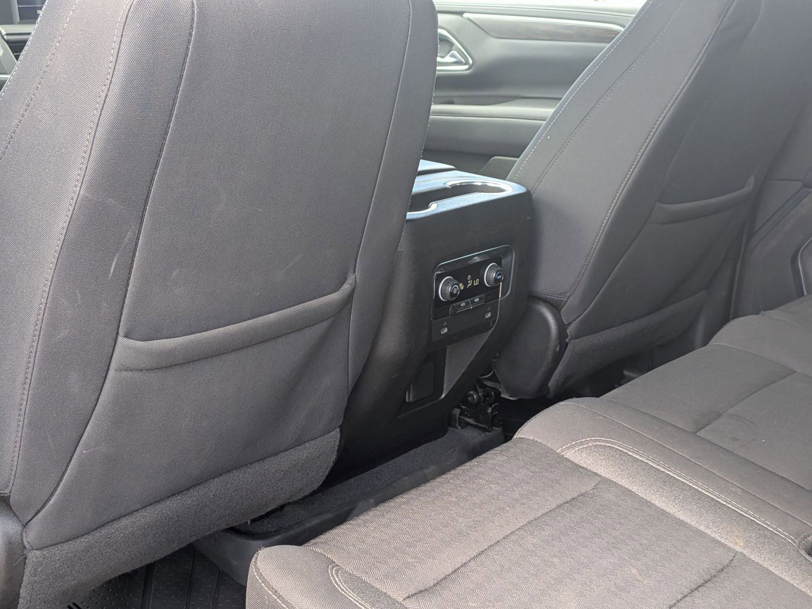 2023 Chevrolet Suburban LS