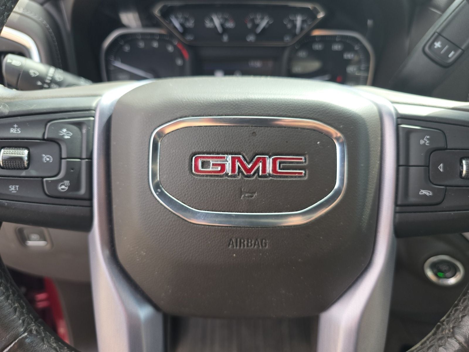 2020 GMC Sierra 1500 SLT