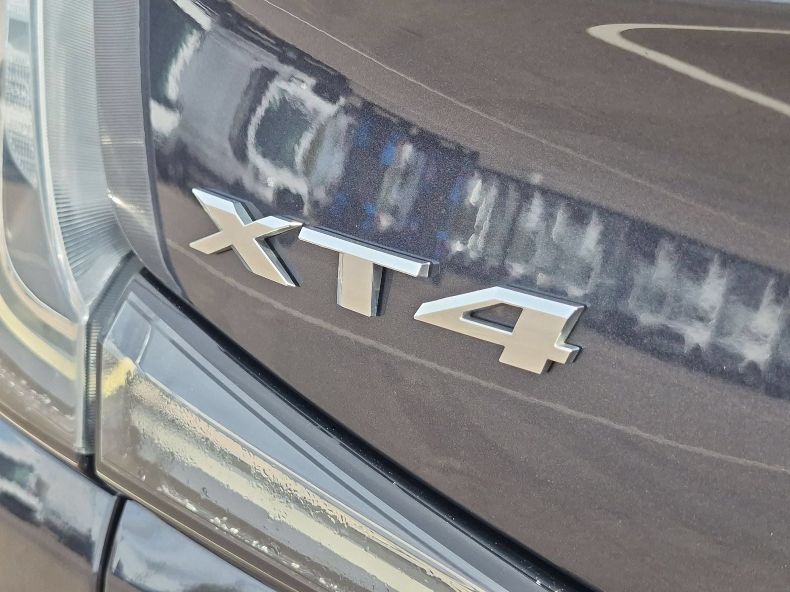 2022 Cadillac XT4 Sport