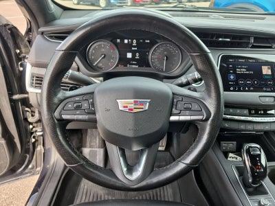 2022 Cadillac XT4 Sport