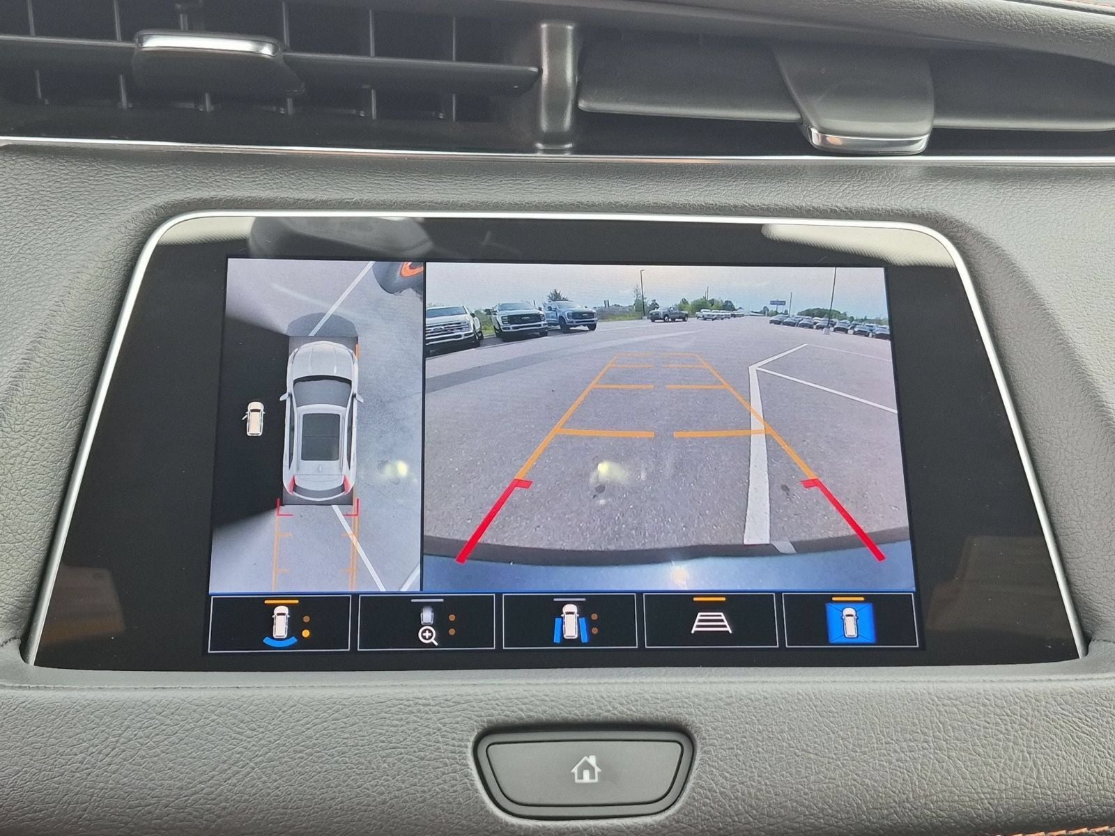 2022 Cadillac XT4 Sport