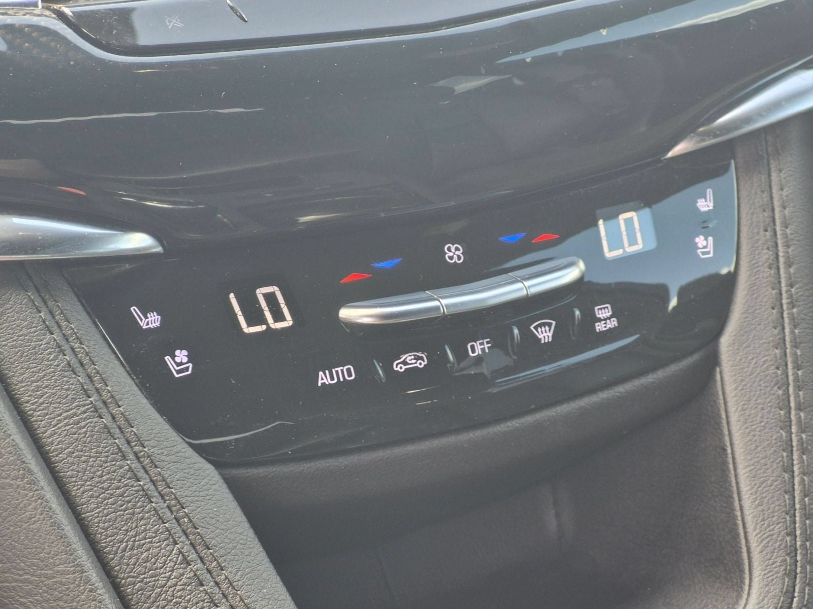 2024 Cadillac XT6 Sport AWD