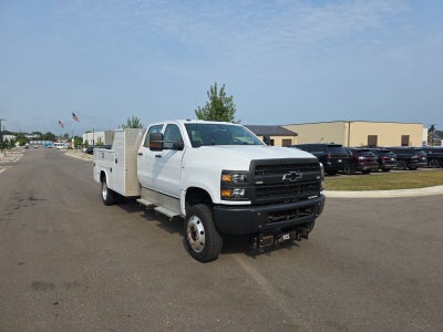 2022 Chevrolet Silverado 4500HD Work Truck 4X4
