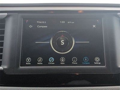 2021 Chrysler Voyager L