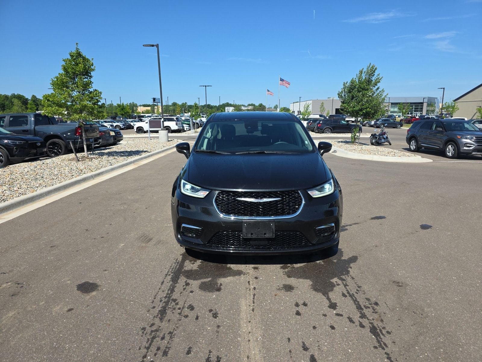 2023 Chrysler Pacifica Touring L