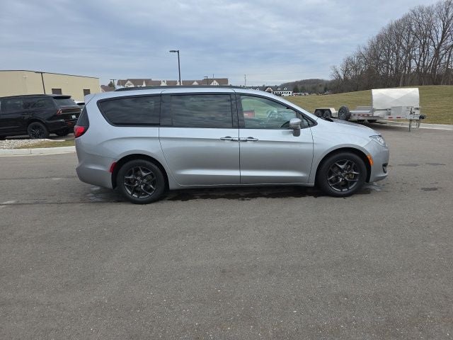 2019 Chrysler Pacifica Limited S Appearance Pkg