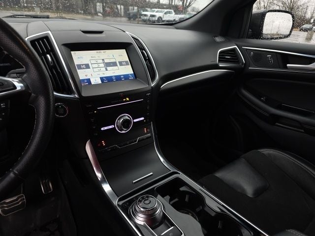 2019 Ford Edge ST