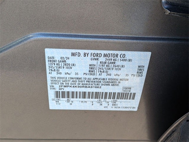 2024 Ford Edge Titanium