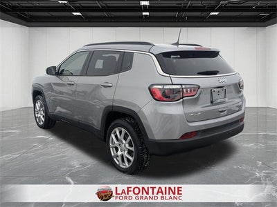 2024 Jeep Compass Latitude Lux