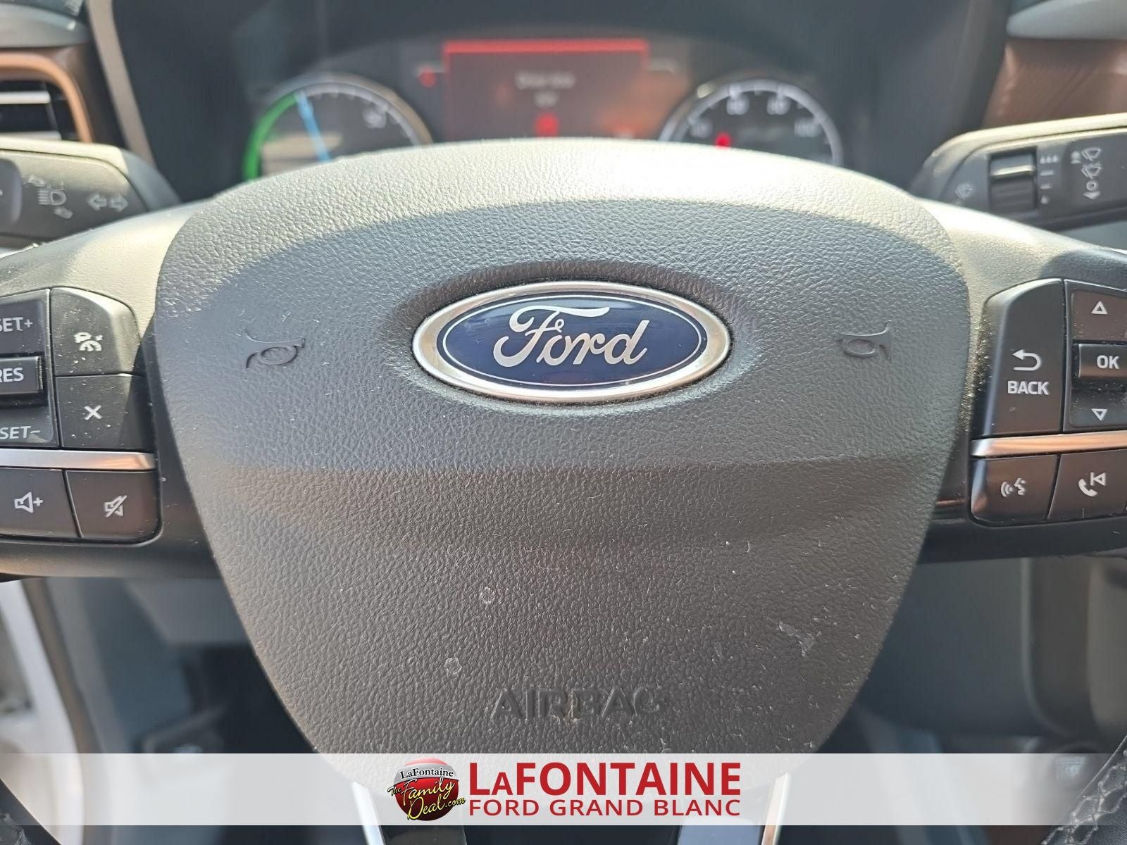 2023 Ford Maverick Lariat