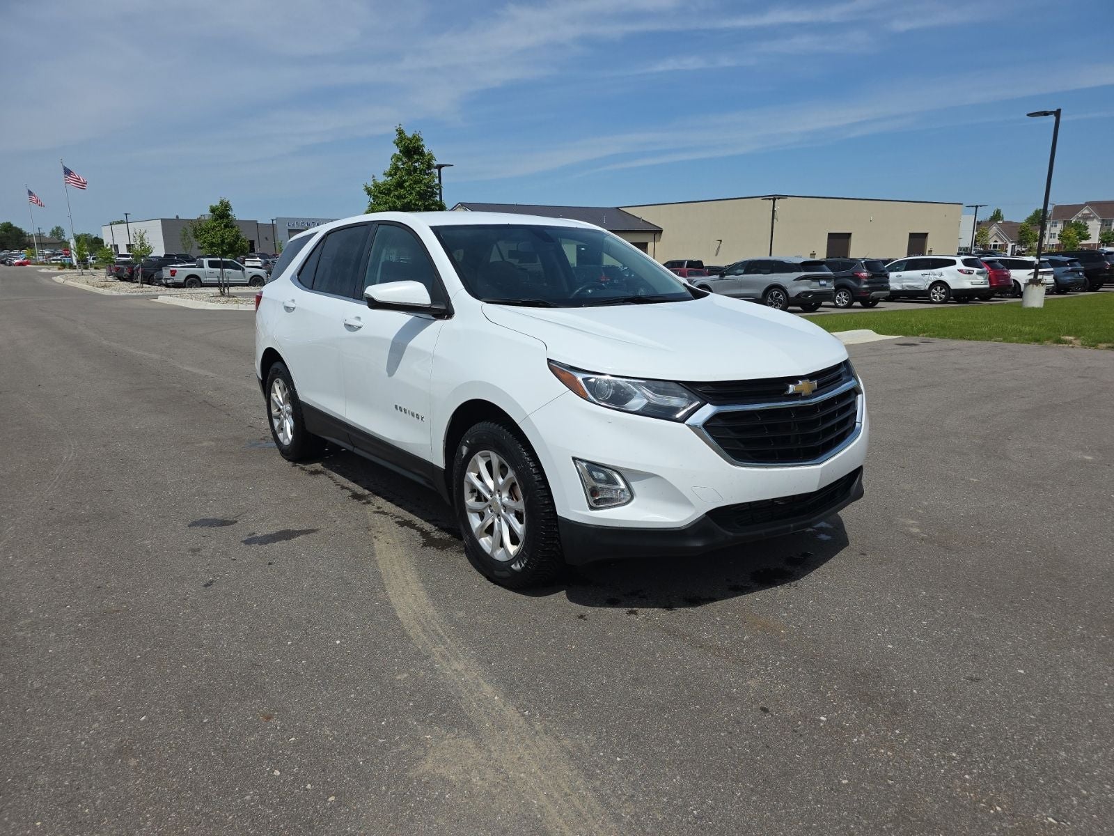 Used 2018 Chevrolet Equinox LT with VIN 3GNAXSEV1JS579128 for sale in Flint, MI