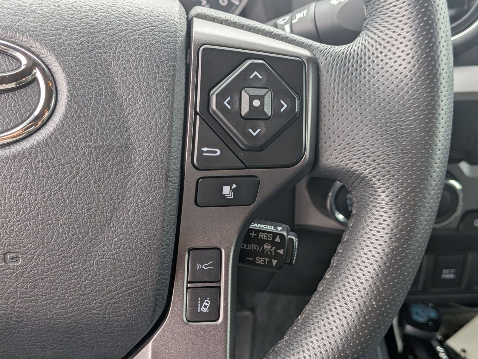 2023 Toyota Tacoma TRD Off-Road V6