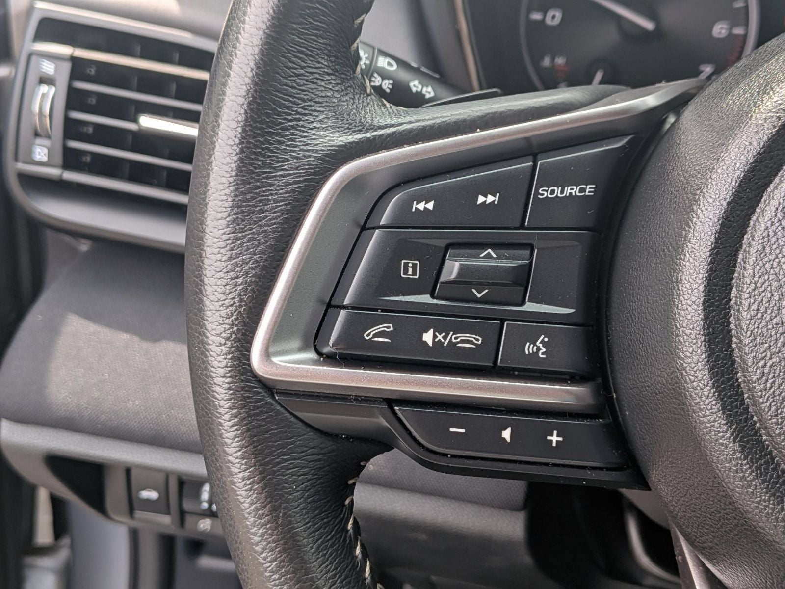 2025 Subaru Legacy Premium AWD