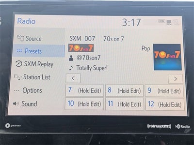 2022 Toyota Camry Hybrid XSE