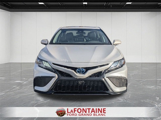 2022 Toyota Camry Hybrid XSE