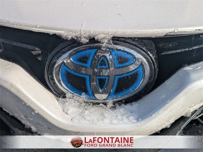 2022 Toyota Camry Hybrid XSE