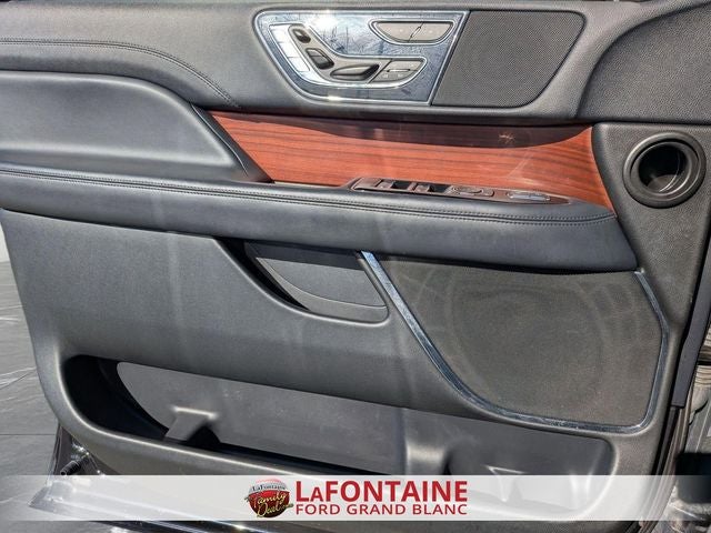 2022 Lincoln Navigator L Reserve