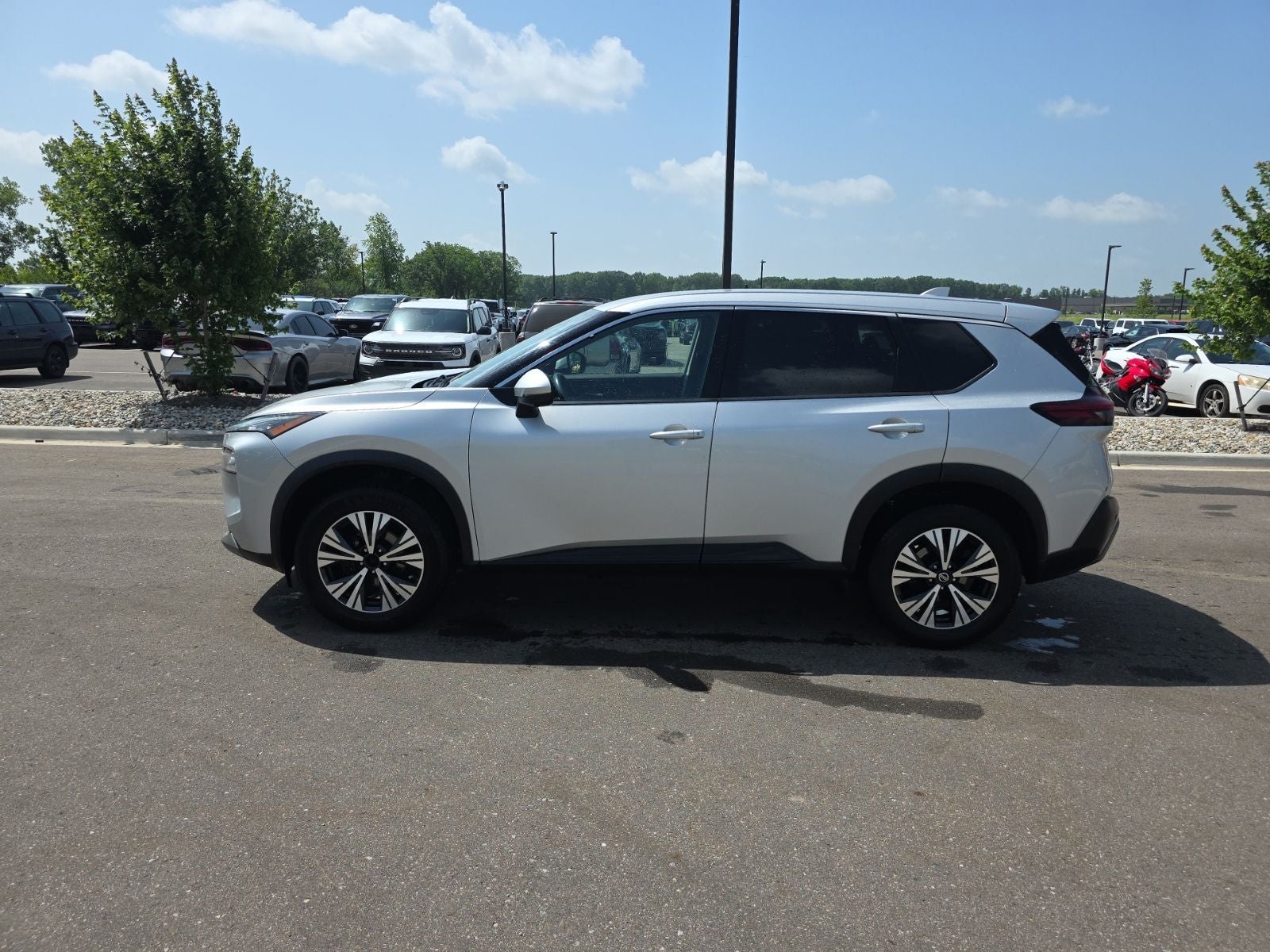 2021 Nissan Rogue SV AWD