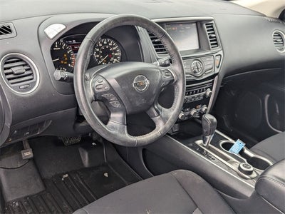 2019 Nissan Pathfinder SV 4X4