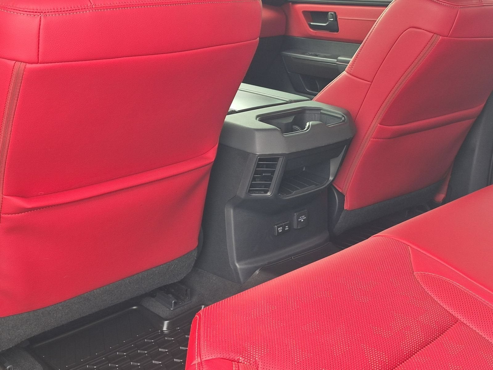 2023 Toyota Tundra Hybrid TRD Pro 4X4