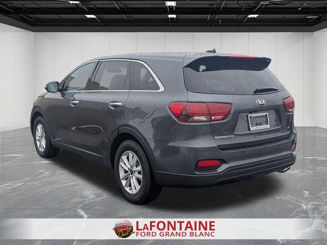 Used 2020 Kia Sorento LX with VIN 5XYPG4A59LG621411 for sale in Flint, MI