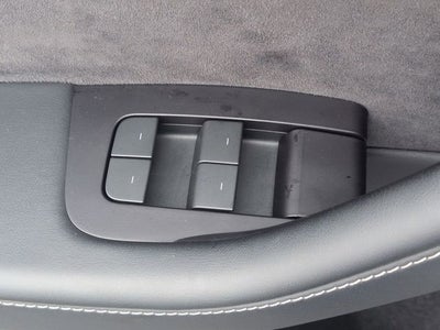 2024 Tesla Model Y Performance