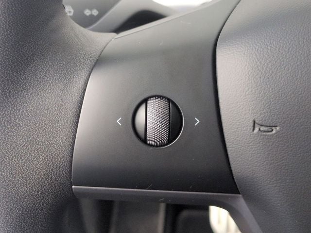 2024 Tesla Model Y Performance