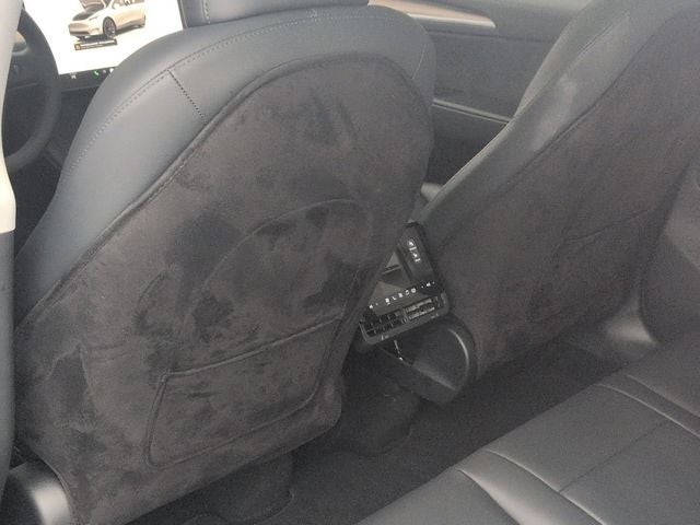 2024 Tesla Model Y Performance