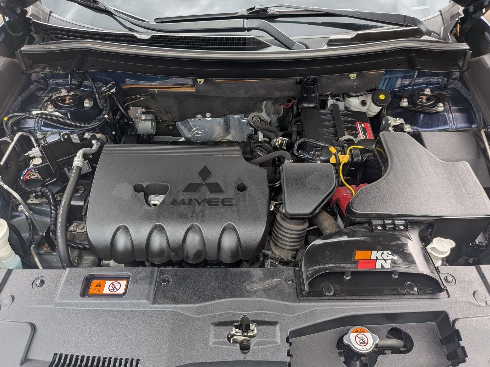 2020 Mitsubishi Outlander SE