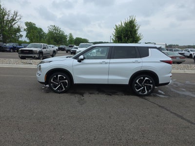 2024 Mitsubishi Outlander SE Black Edition 4WD