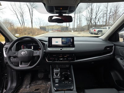 2025 Nissan Rogue SL