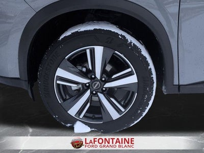 2025 Nissan Rogue SL