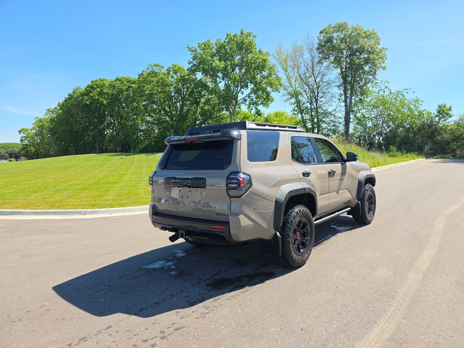 2025 Toyota 4Runner i-FORCE MAX Hybrid TRD Pro