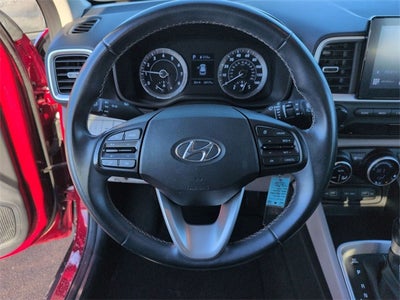 2022 Hyundai Venue SEL