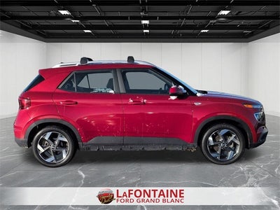 2022 Hyundai Venue SEL