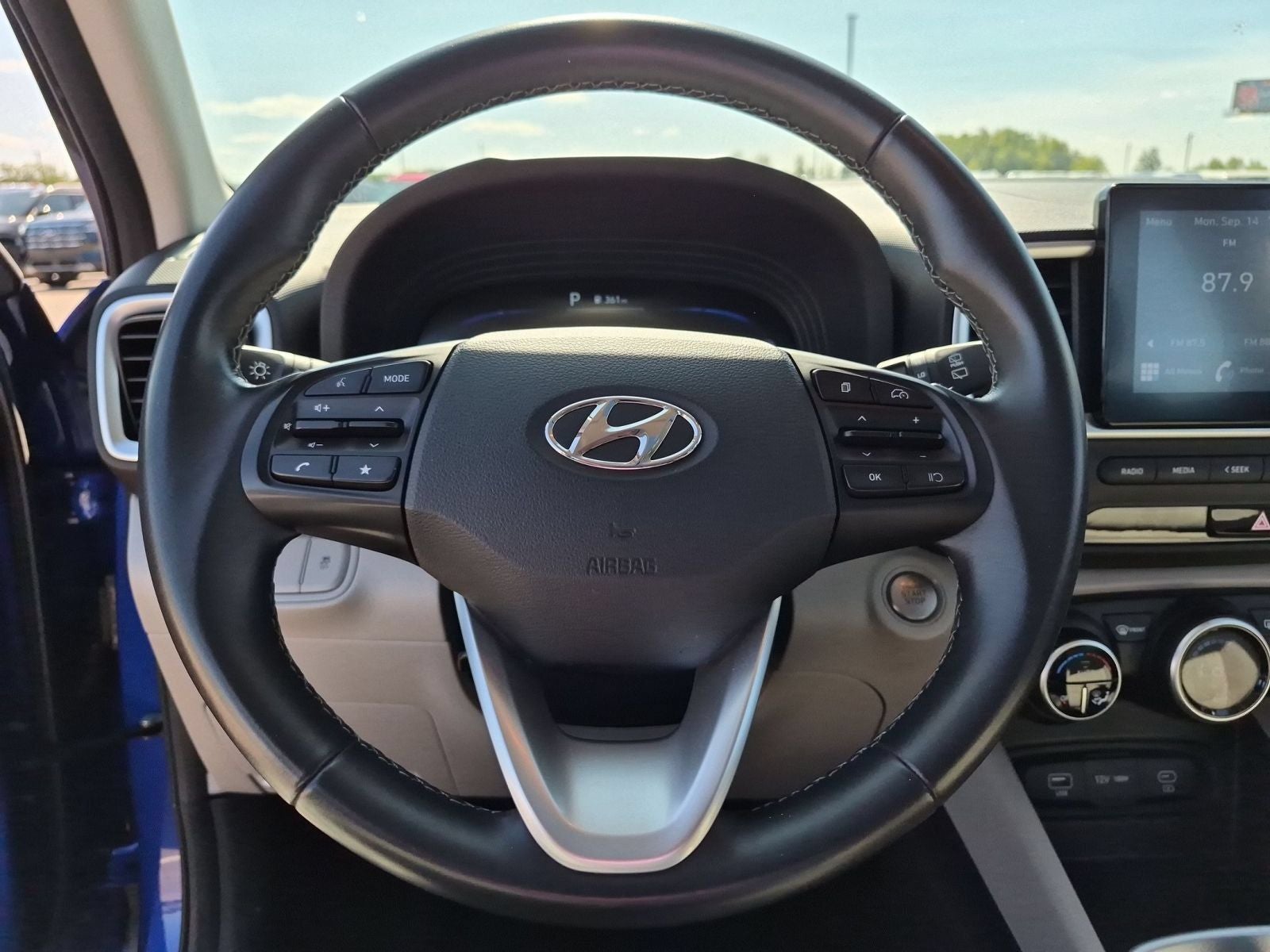 2025 Hyundai Venue SEL