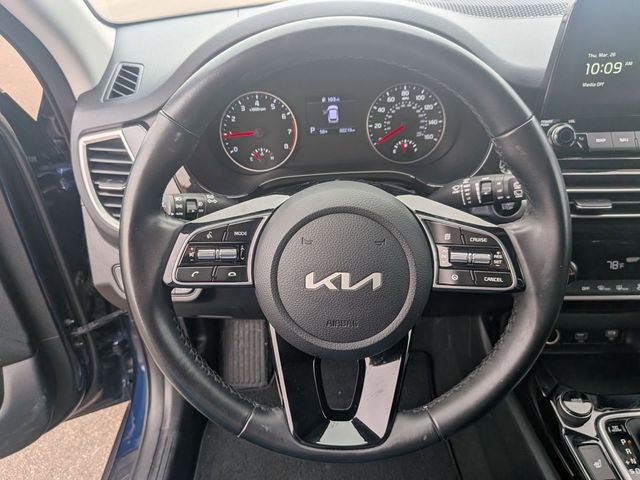 2023 Kia Seltos EX