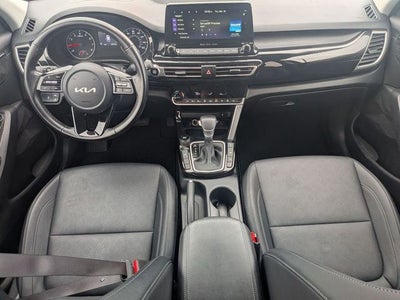 2023 Kia Seltos EX